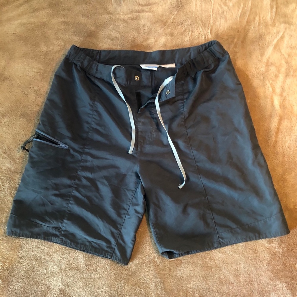 Columbia shorts